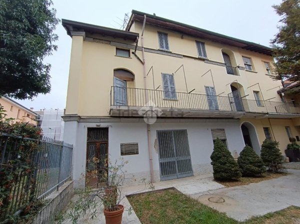 appartamento in vendita a Lentate sul Seveso