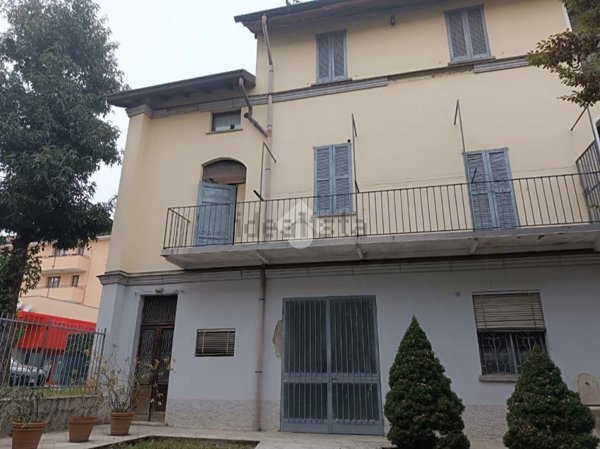 appartamento in vendita a Lentate sul Seveso