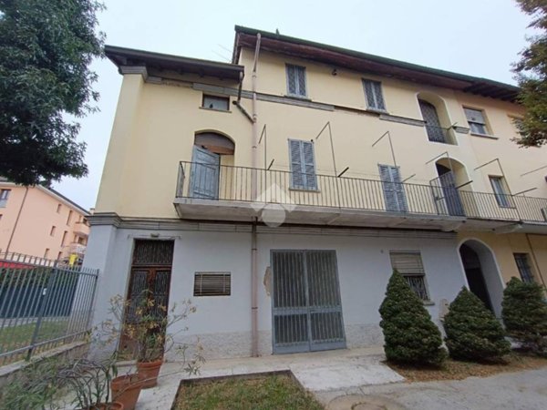 appartamento in vendita a Lentate sul Seveso