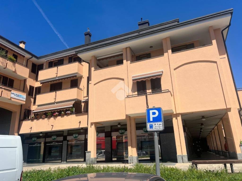 appartamento in vendita a Lentate sul Seveso
