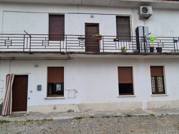 appartamento in vendita a Lentate sul Seveso in zona Camnago