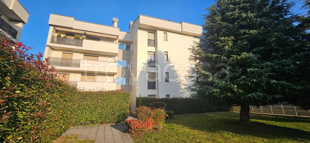appartamento in vendita a Lentate sul Seveso