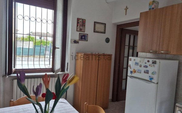 appartamento in vendita a Lentate sul Seveso in zona Camnago