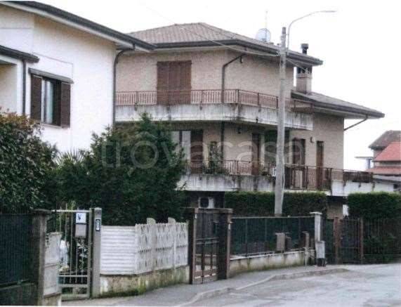 appartamento in vendita a Lentate sul Seveso
