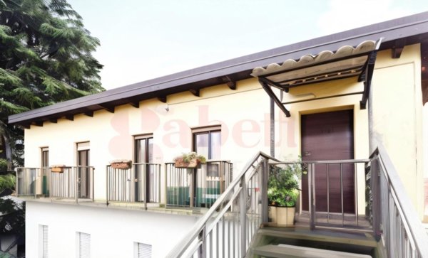 attico in vendita a Lentate sul Seveso