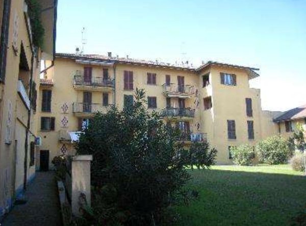 appartamento in vendita a Lentate sul Seveso in zona Camnago