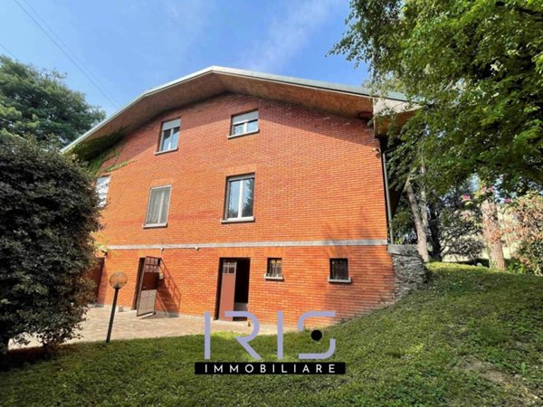 casa indipendente in vendita a Lentate sul Seveso in zona Copreno