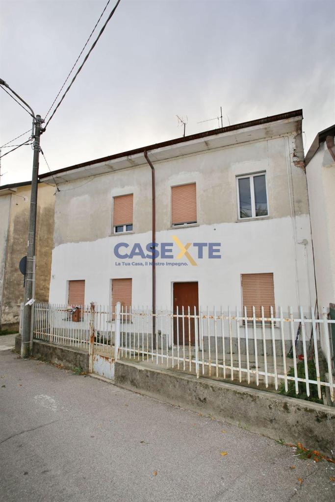 casa indipendente in vendita a Lentate sul Seveso