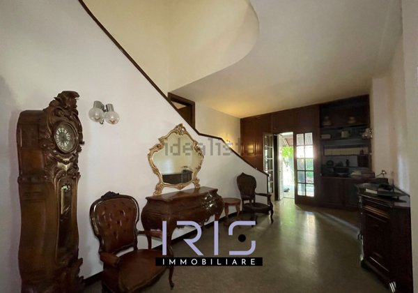 casa indipendente in vendita a Lentate sul Seveso in zona Copreno