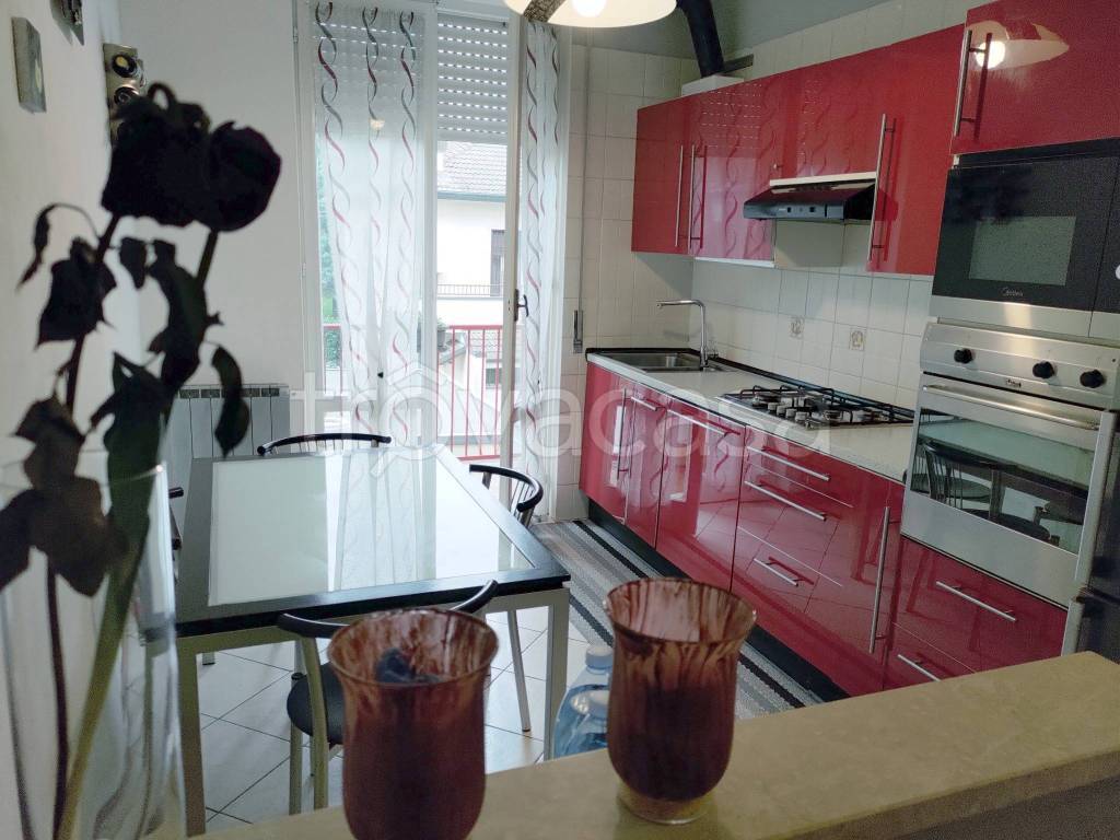 appartamento in vendita a Lentate sul Seveso in zona Camnago