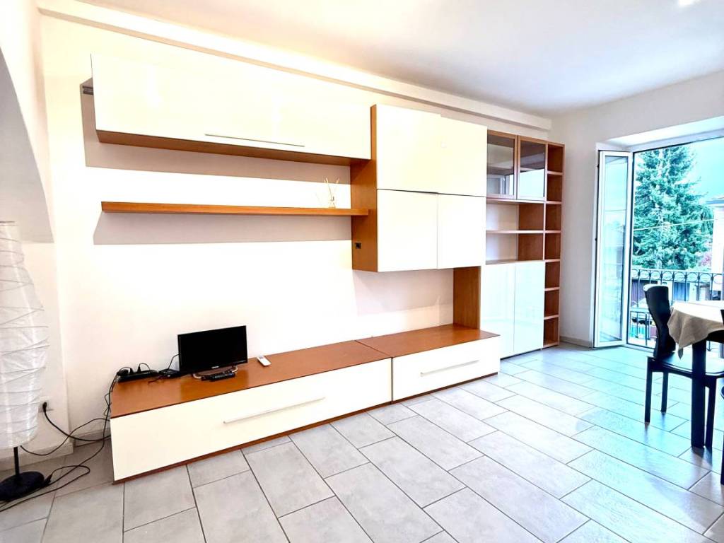 appartamento in vendita a Lentate sul Seveso