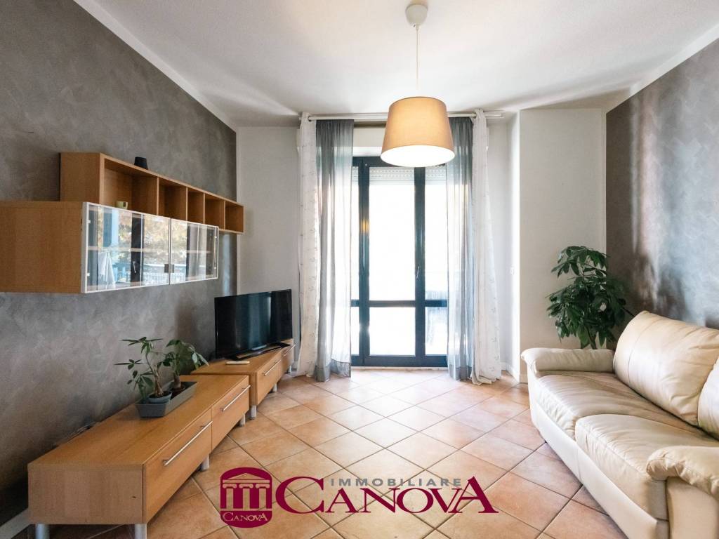 appartamento in vendita a Lentate sul Seveso