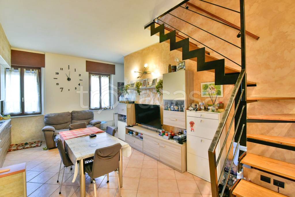 appartamento in vendita a Lentate sul Seveso