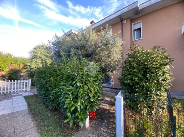 casa indipendente in vendita a Lentate sul Seveso