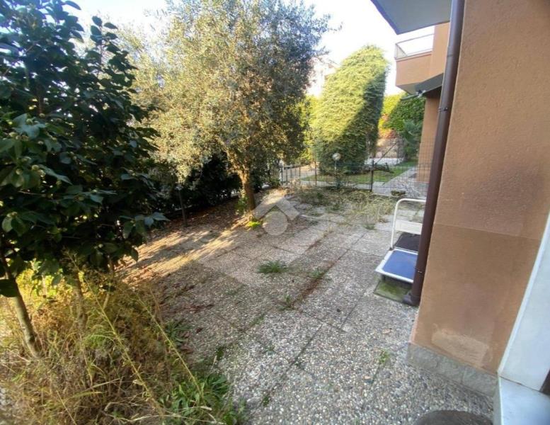 casa indipendente in vendita a Lentate sul Seveso