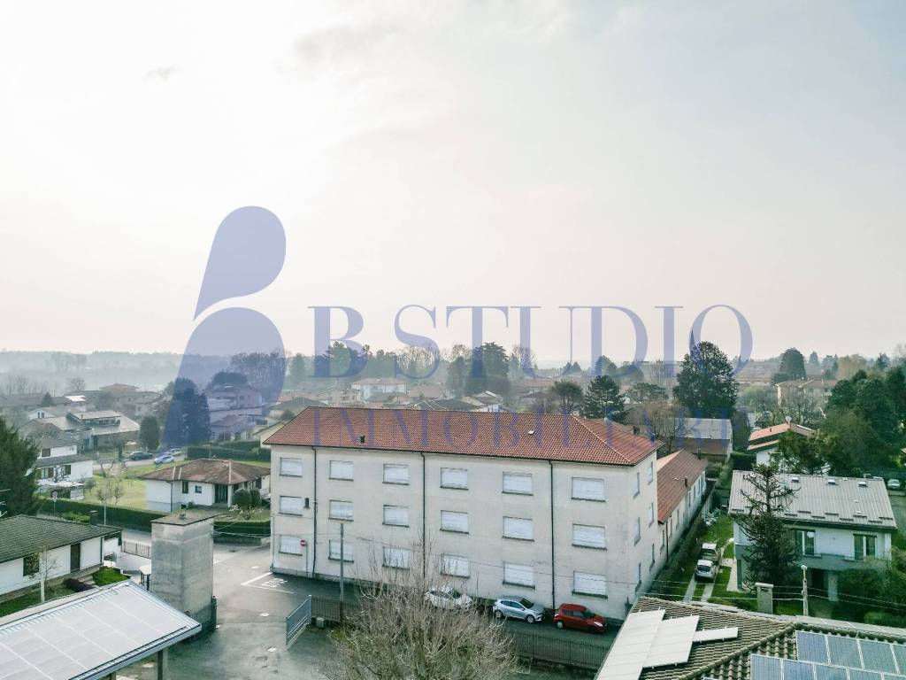 locale commerciale in vendita a Lentate sul Seveso