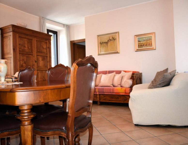 appartamento in vendita a Lentate sul Seveso in zona Copreno