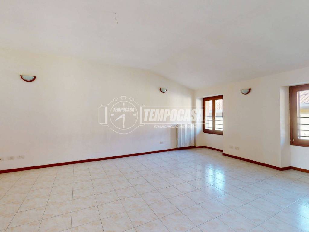 appartamento in vendita a Lentate sul Seveso in zona Copreno