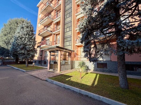 appartamento in vendita a Lentate sul Seveso in zona Camnago