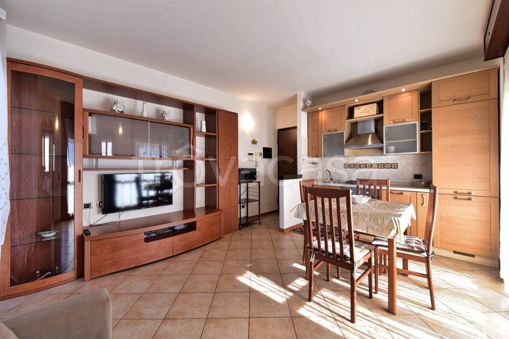 appartamento in vendita a Lentate sul Seveso