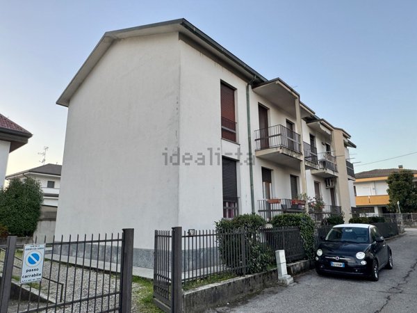 appartamento in vendita a Lentate sul Seveso