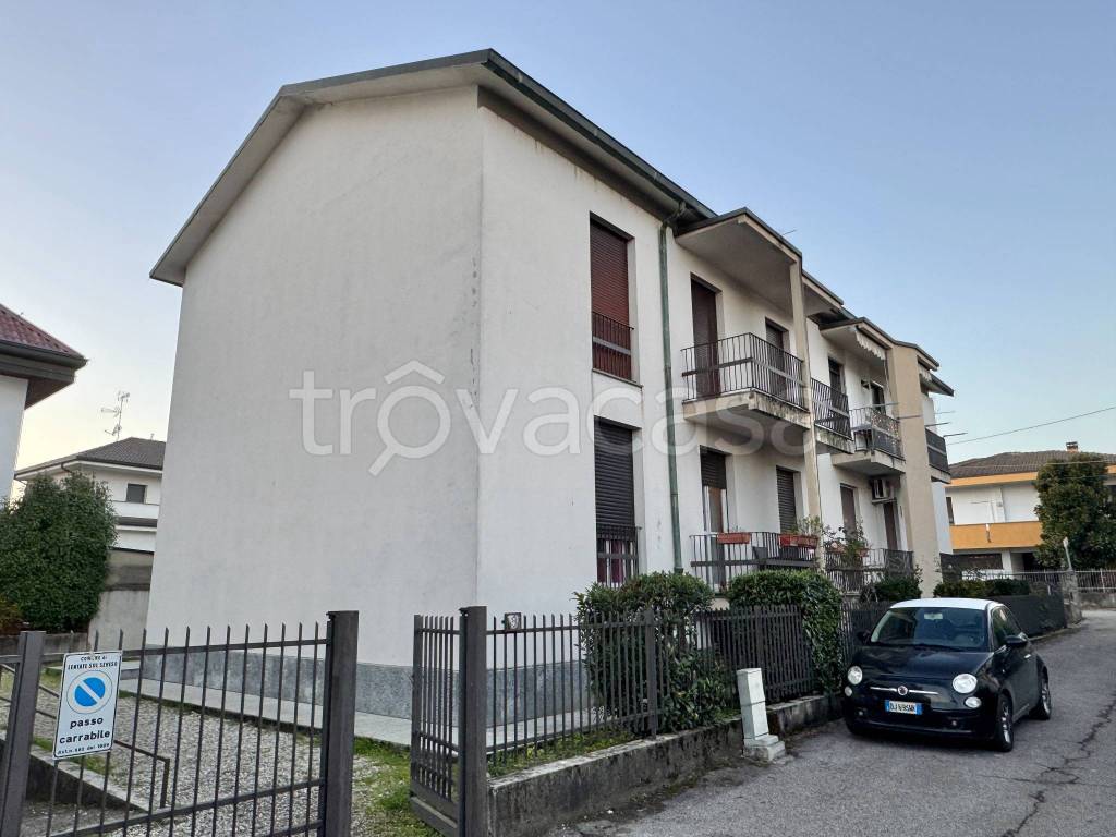 appartamento in vendita a Lentate sul Seveso