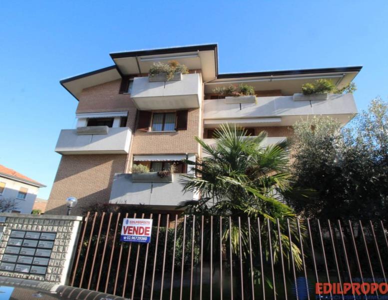 appartamento in vendita a Lentate sul Seveso