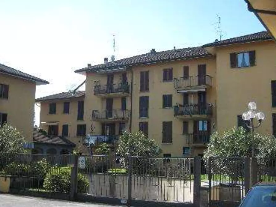 appartamento in vendita a Lentate sul Seveso in zona Camnago