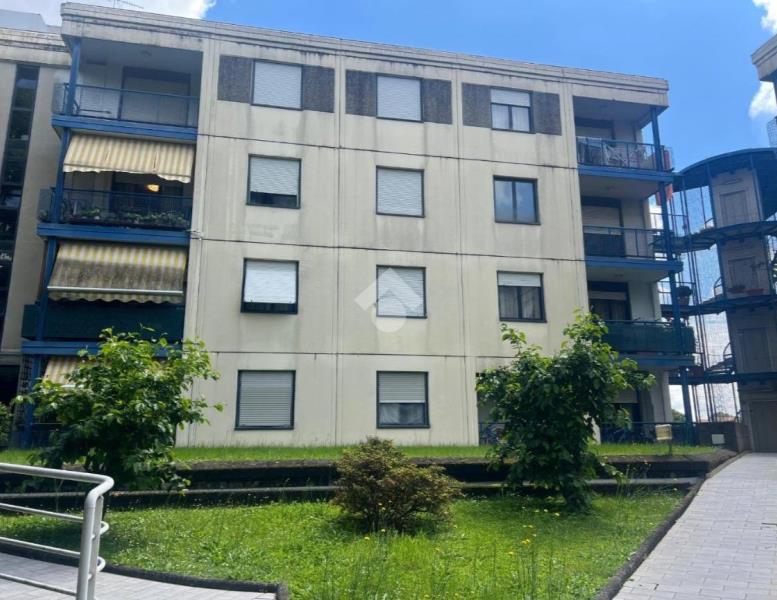 appartamento in vendita a Lentate sul Seveso in zona Copreno
