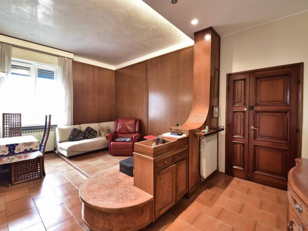 appartamento in vendita a Lentate sul Seveso in zona Camnago