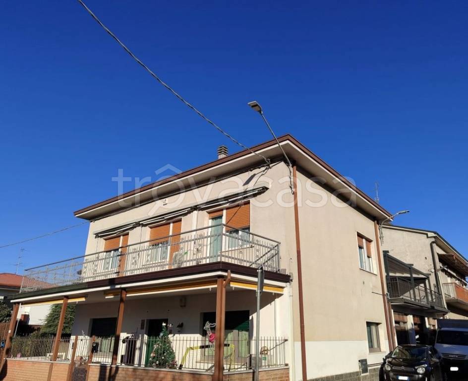 appartamento in vendita a Lentate sul Seveso in zona Camnago