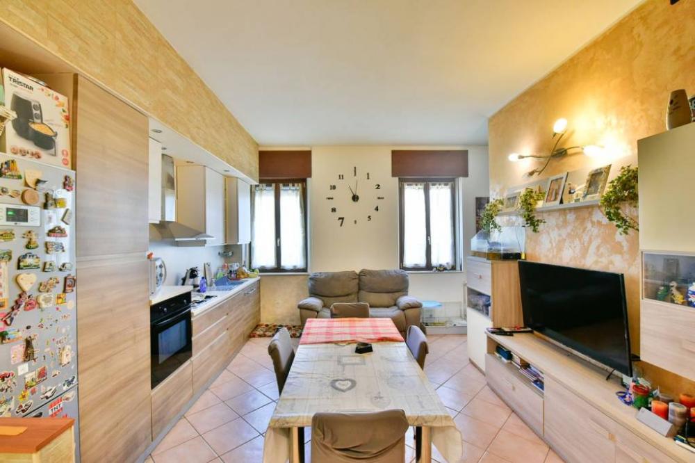 appartamento in vendita a Lentate sul Seveso