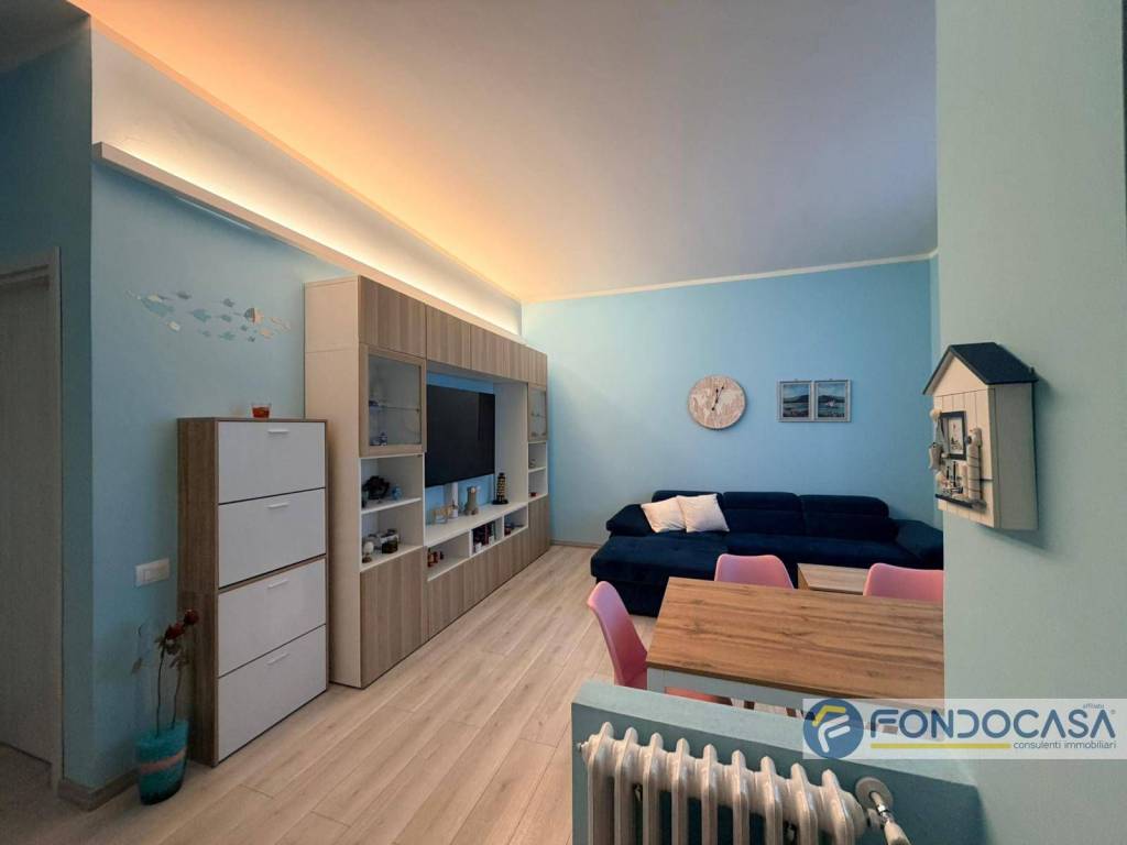 appartamento in vendita a Lentate sul Seveso in zona Camnago