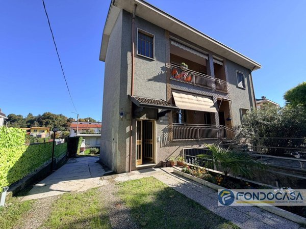 appartamento in vendita a Lentate sul Seveso in zona Camnago