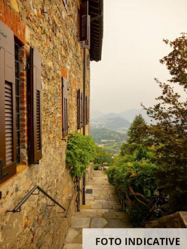 appartamento in vendita a Lentate sul Seveso