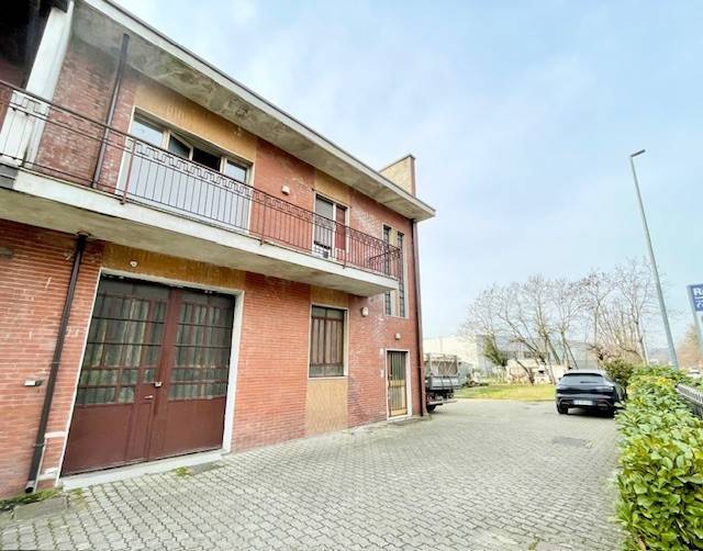 appartamento in vendita a Lentate sul Seveso in zona Camnago