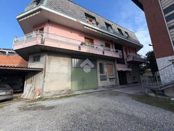 appartamento in vendita a Lentate sul Seveso in zona Camnago