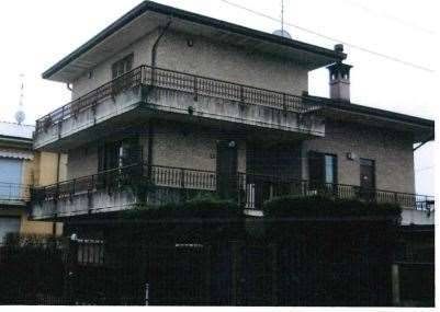 appartamento in vendita a Lentate sul Seveso