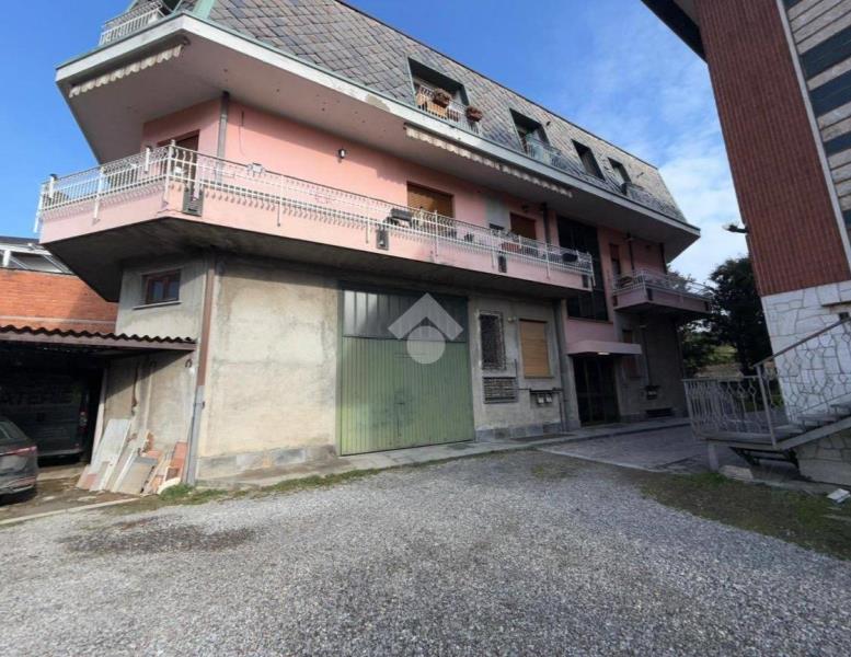 appartamento in vendita a Lentate sul Seveso in zona Camnago