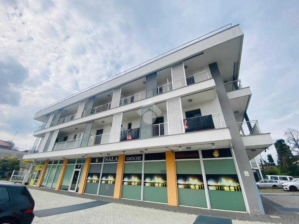 appartamento in vendita a Lentate sul Seveso in zona Mocchirolo