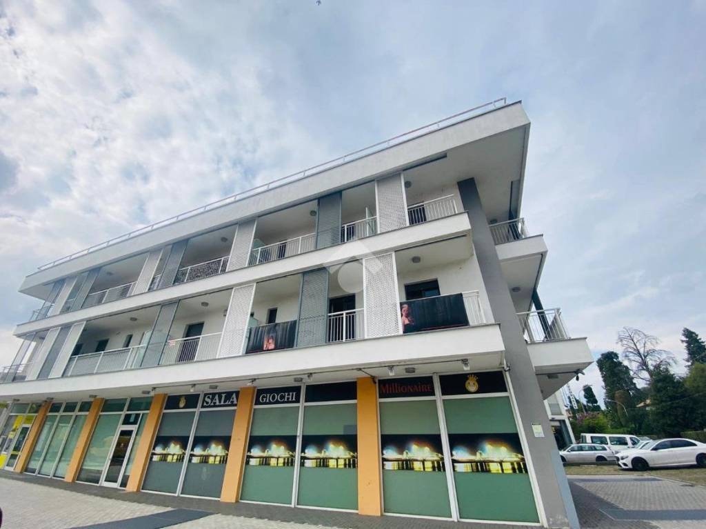 appartamento in vendita a Lentate sul Seveso in zona Mocchirolo