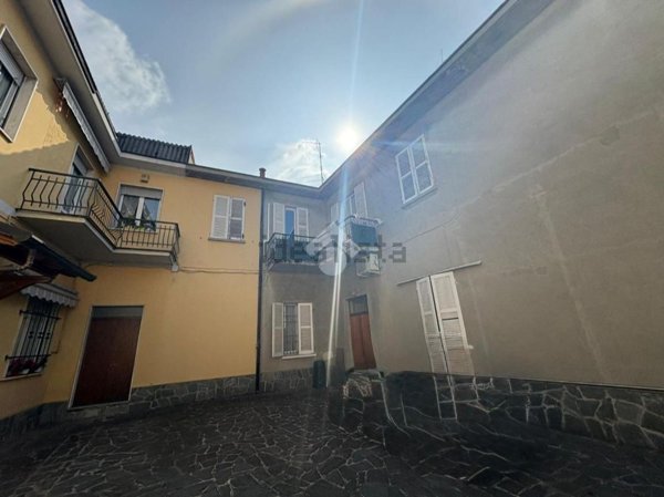 appartamento in vendita a Lentate sul Seveso in zona Copreno