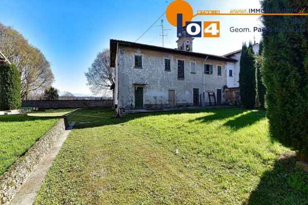 casa indipendente in vendita a Lentate sul Seveso in zona Birago