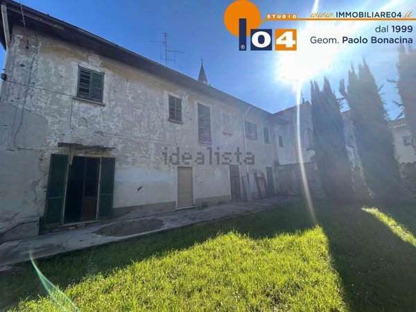 casale in vendita a Lentate sul Seveso in zona Birago