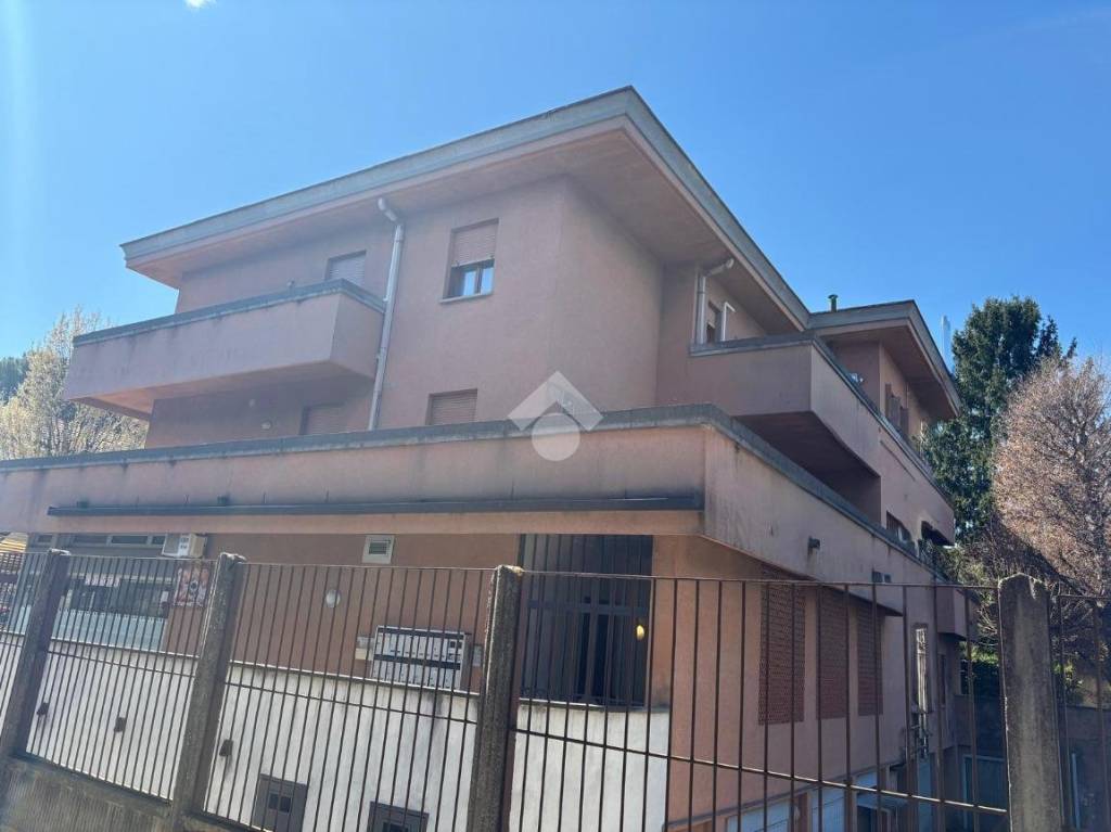 appartamento in vendita a Lentate sul Seveso