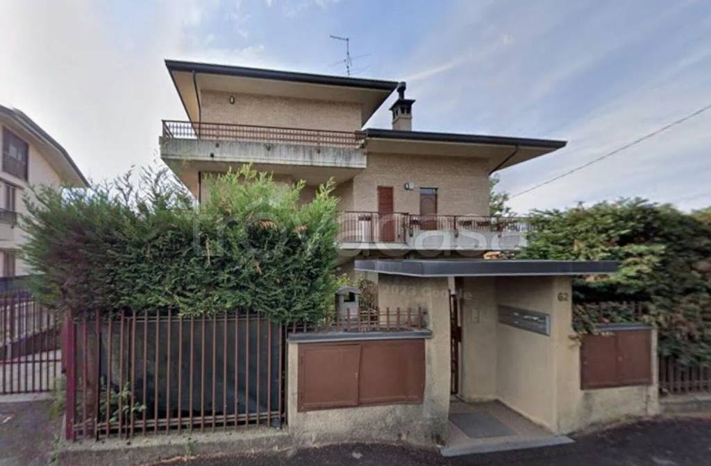 appartamento in vendita a Lentate sul Seveso