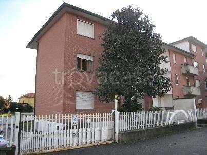 appartamento in vendita a Lentate sul Seveso in zona Camnago
