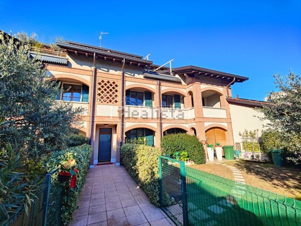 appartamento in vendita a Lentate sul Seveso in zona Birago