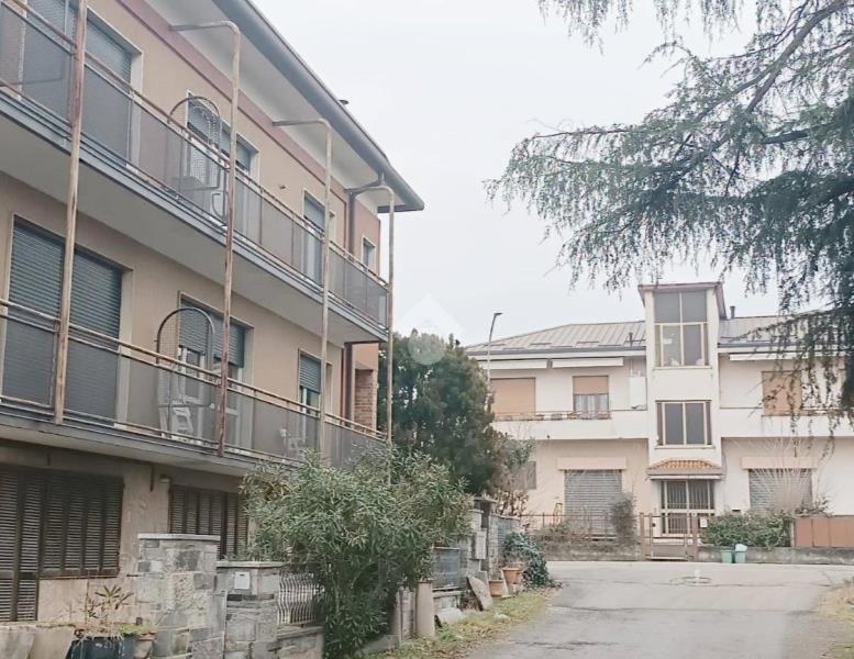 appartamento in vendita a Lentate sul Seveso in zona Camnago