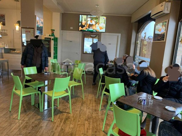 negozio in vendita a Lentate sul Seveso